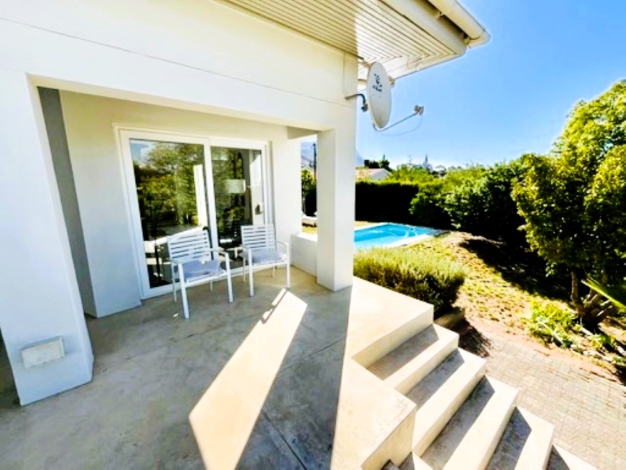 To Let 3 Bedroom Property for Rent in Riebeek Kasteel Western Cape